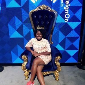 Meet your Posher, Chrissy